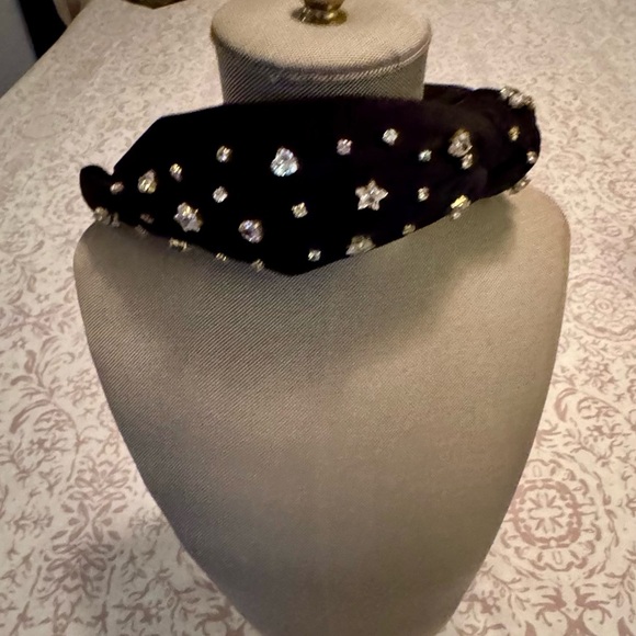 Lele Sadoughi Elegant Black Embellished Headband with stars and hearts - Picture 3 of 6